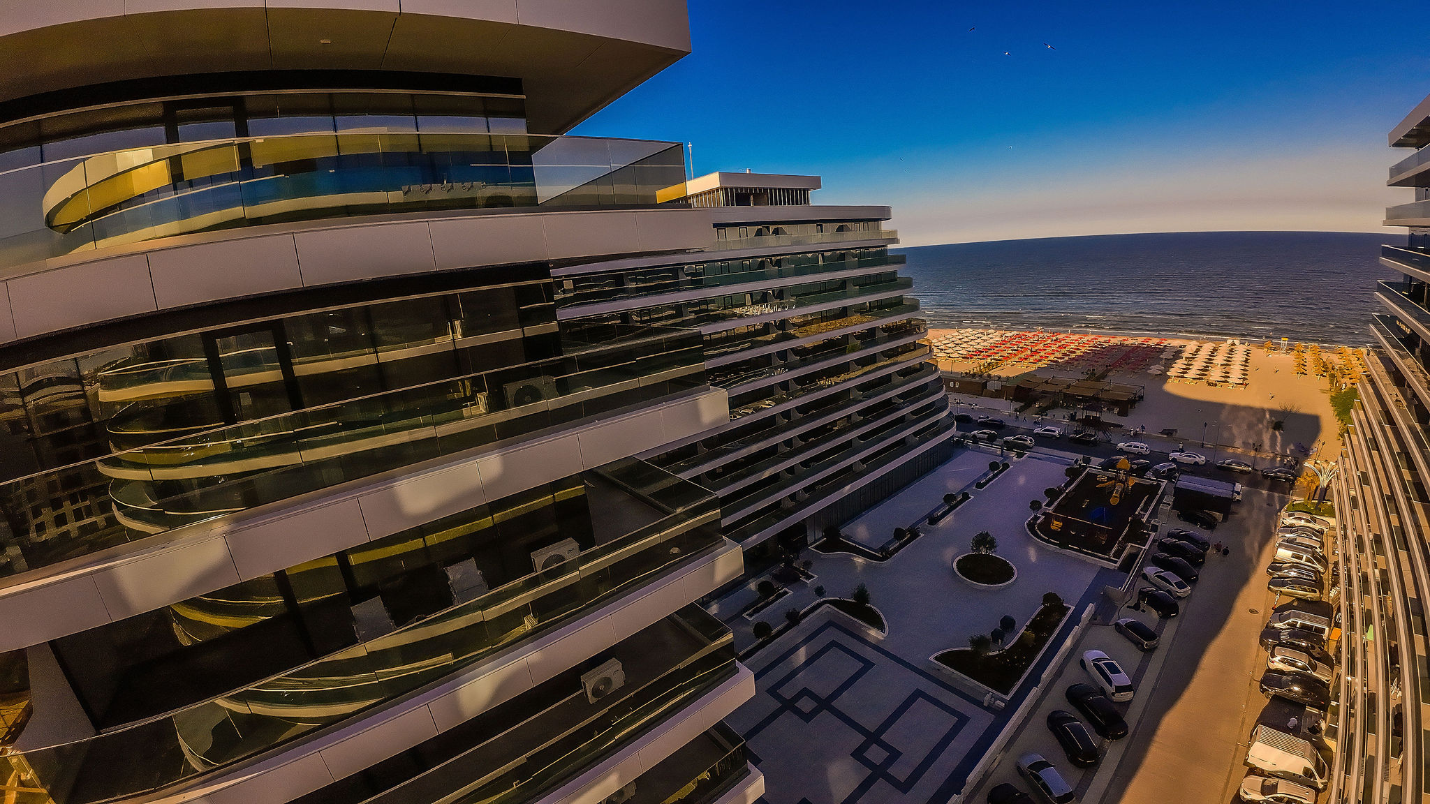 AC-603-Silver Shadow Collection (89 SQM 1BD City View) — Διαμέρισμα — κατάλυμα διακοπών με θέα στην πόλη στο Aqua Cullinan Resort & SPA, Mamaia Nord, Κωνστάντζα, Ρουμανία — κύρια φωτογραφία του καταλύματος | Aqua Vista Rentals