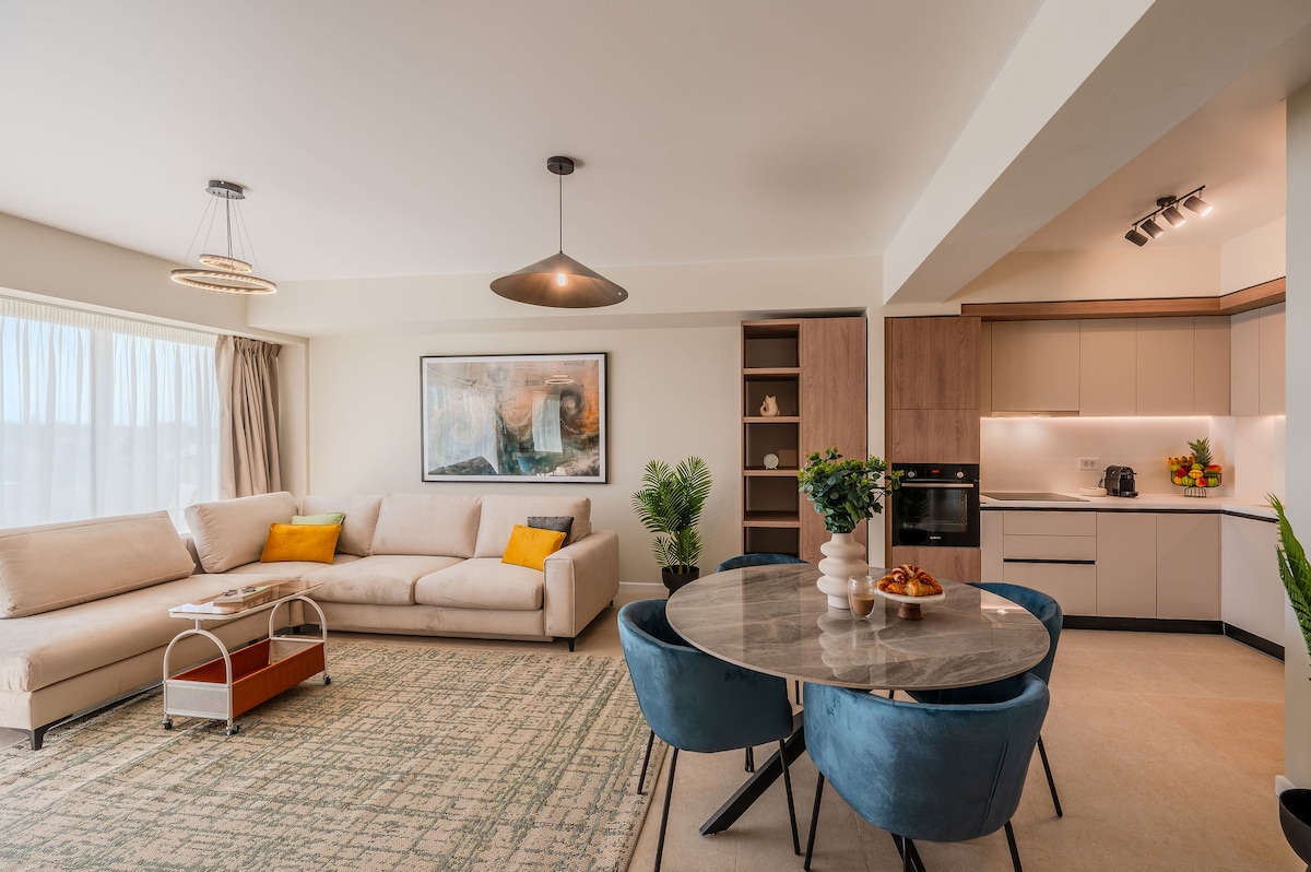 AC-635-Silver Spirit Collection (104 SQM 1BD+ City View) — Διαμέρισμα — κατάλυμα διακοπών με θέα στην πόλη στο Aqua Cullinan Resort & SPA, Mamaia Nord, Κωνστάντζα, Ρουμανία — κύρια φωτογραφία του καταλύματος | Aqua Vista Rentals