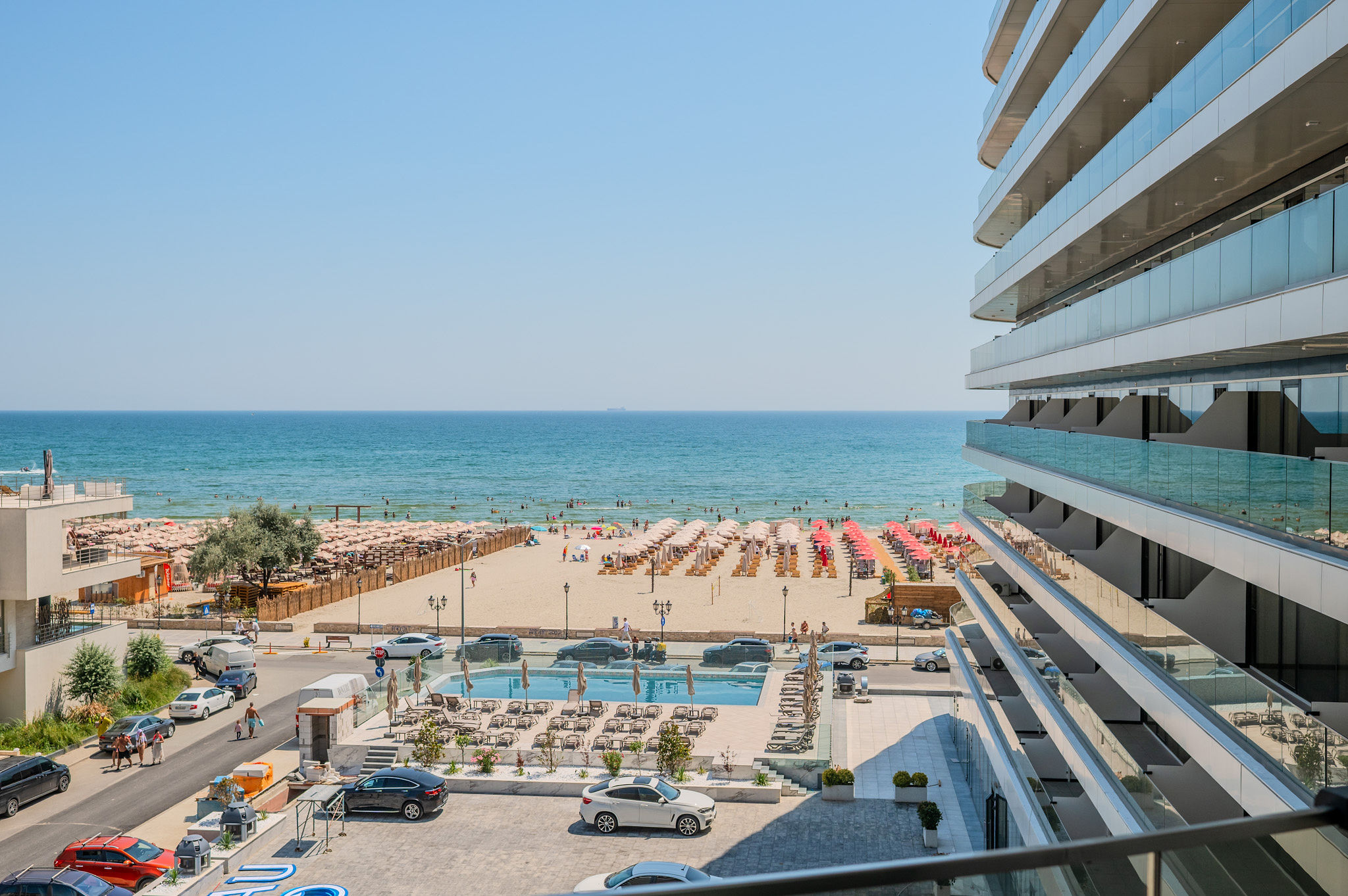 AC-411-Spectre Collection (60 SQM Studio Sea View) — Στούντιο — κατάλυμα διακοπών με θέα στη θάλασσα στο Aqua Cullinan Resort & SPA, Mamaia Nord, Κωνστάντζα, Ρουμανία — κύρια φωτογραφία του καταλύματος | Aqua Vista Rentals