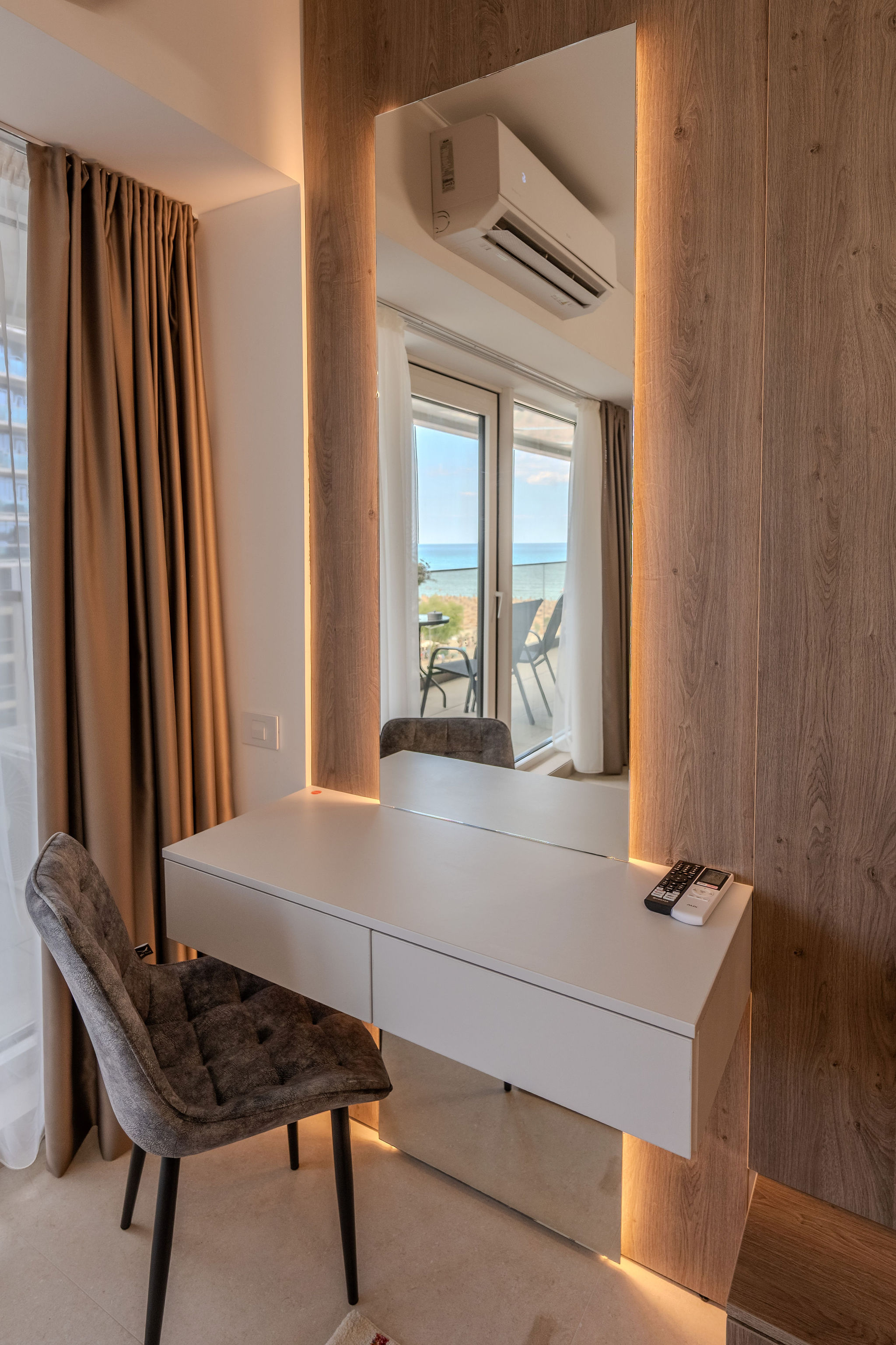 AC-422-Wraith Collection (102 SQM 2BD Family Sea View) — Διαμέρισμα — κατάλυμα διακοπών με θέα στη θάλασσα στο Aqua Cullinan Resort & SPA, Mamaia Nord, Κωνστάντζα, Ρουμανία — φωτογραφία 7 του καταλύματος | Aqua Vista Rentals