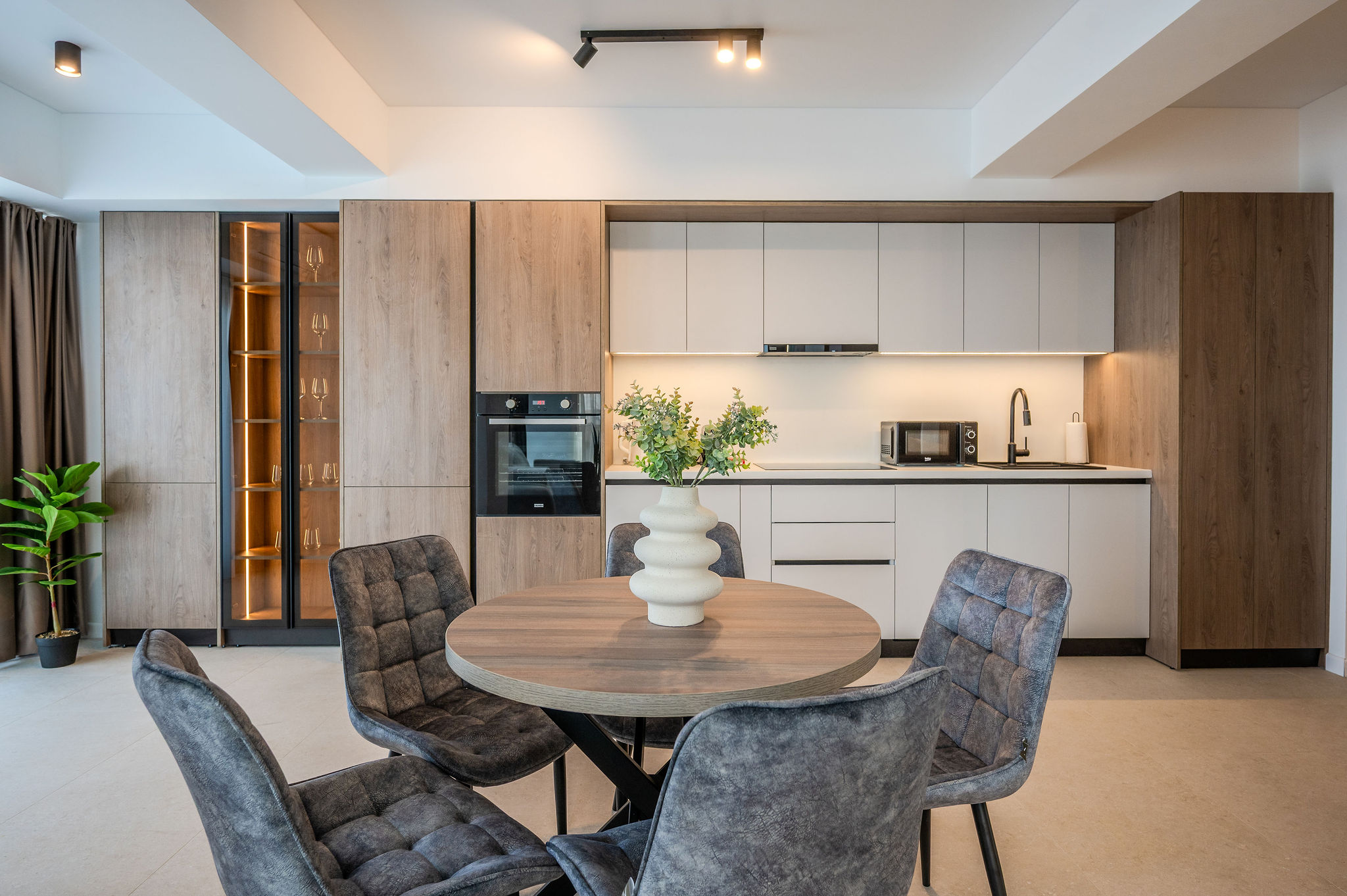 AC-418-Phantom Collection (144 SQM 2BD Panoramic Front Sea View) — Διαμέρισμα — κατάλυμα διακοπών με θέα στη θάλασσα στο Aqua Cullinan Resort & SPA, Mamaia Nord, Κωνστάντζα, Ρουμανία — φωτογραφία 7 του καταλύματος | Aqua Vista Rentals