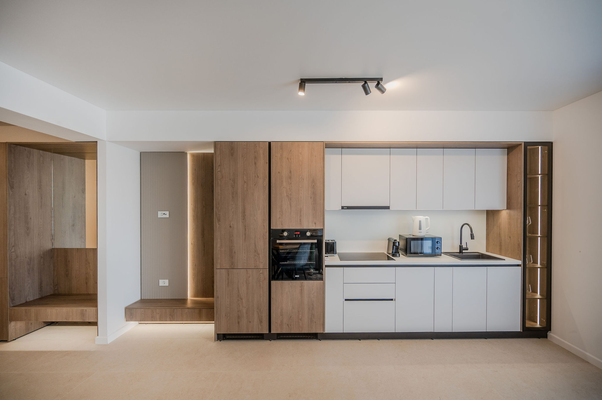 AC-434-Silver Shadow Collection (89 SQM 1BD City View) — Apartament — închiriere de vacanță cu vedere la oraș în Aqua Cullinan Resort & SPA, Mamaia Nord, Constanța, România — fotografia 7 a proprietății | Aqua Vista Rentals