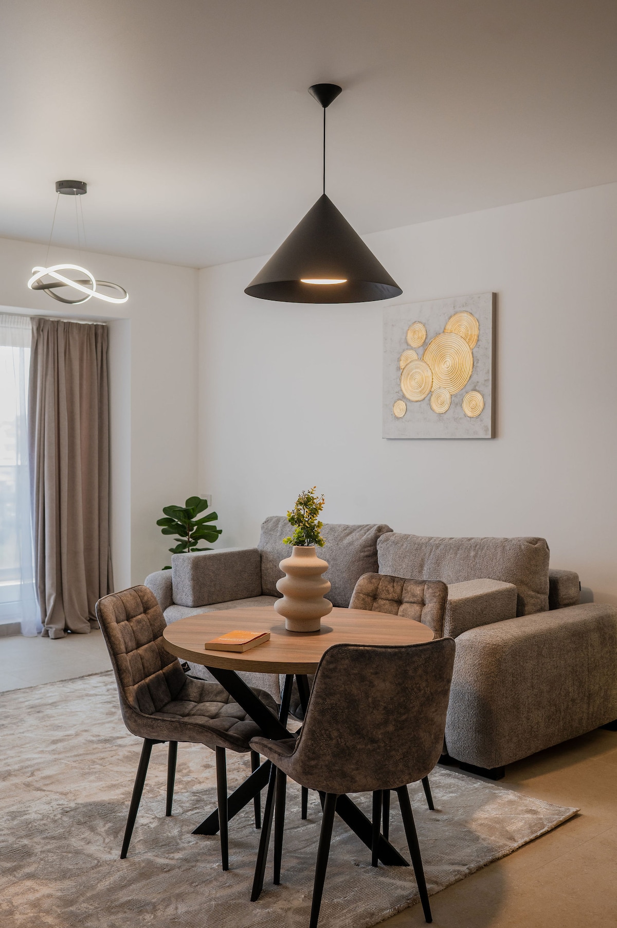 AC-233-Silver Shadow Collection (89 SQM 1BD City View) — Διαμέρισμα — κατάλυμα διακοπών με θέα στην πόλη στο Aqua Cullinan Resort & SPA, Mamaia Nord, Κωνστάντζα, Ρουμανία — φωτογραφία 6 του καταλύματος | Aqua Vista Rentals