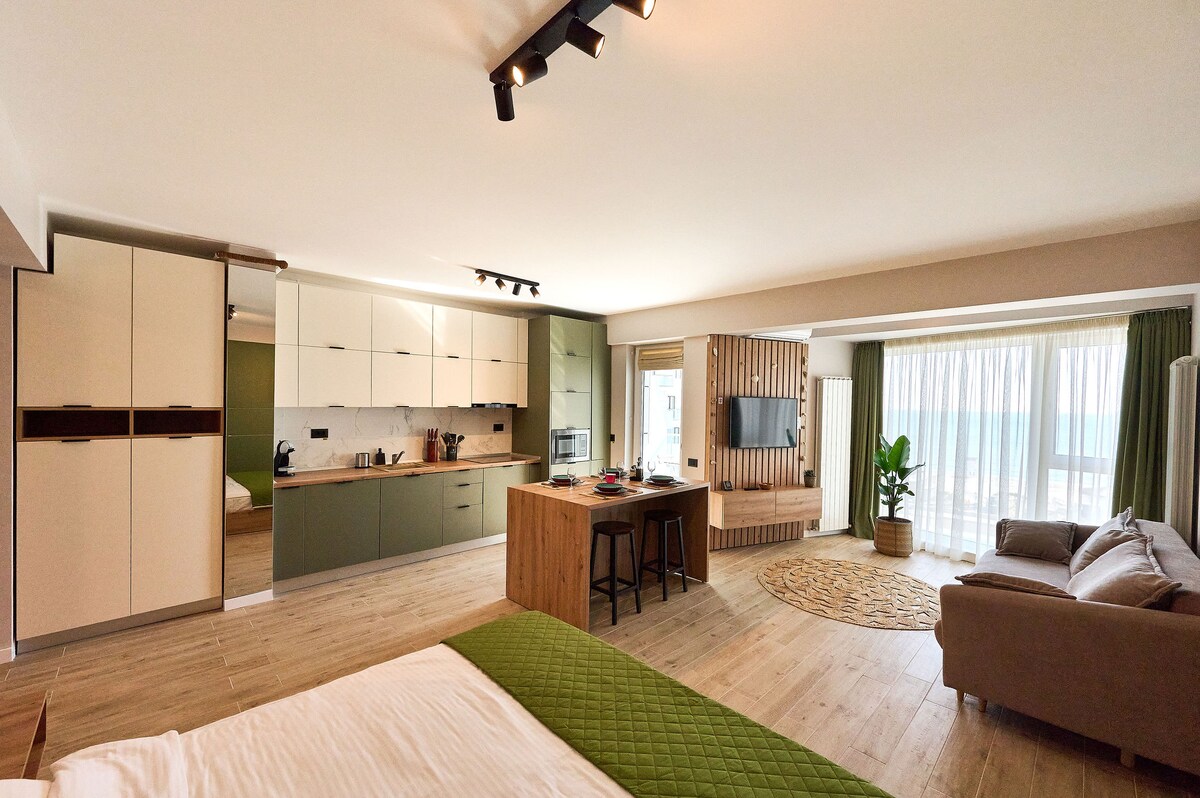Studio Cornelia Spa&Pool in Infinity Beach Resort — Στούντιο — κατάλυμα διακοπών στο Infinity Resort & SPA, Mamaia Nord, Κωνστάντζα, Ρουμανία — κύρια φωτογραφία του καταλύματος | Aqua Vista Rentals