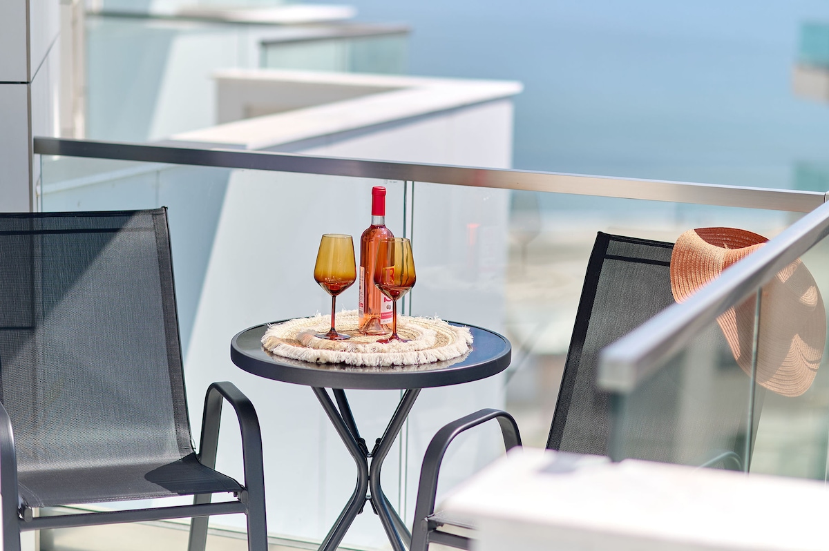 Sand Apartment Spa&Pool in Infinity Beach Resort - parking — Διαμέρισμα — κατάλυμα διακοπών με θέα στη θάλασσα στο Infinity Resort & SPA, Mamaia Nord, Κωνστάντζα, Ρουμανία — φωτογραφία 7 του καταλύματος | Aqua Vista Rentals