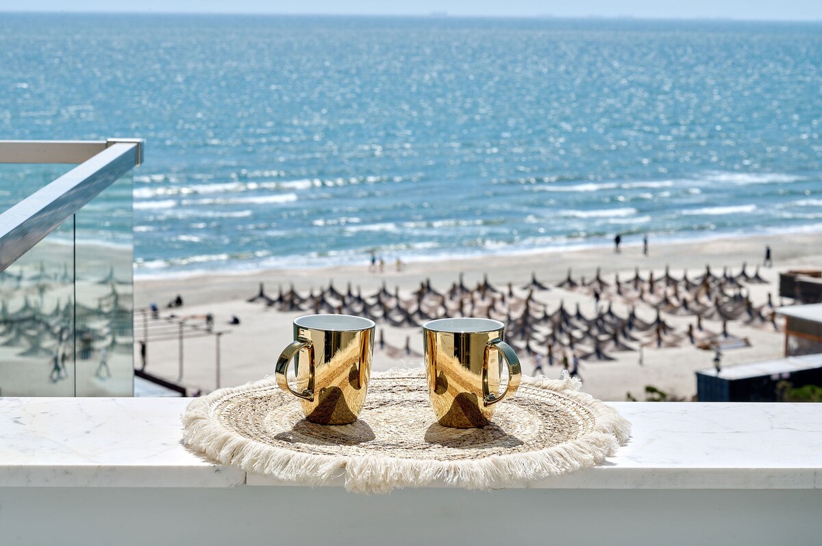 Sea la Vie Apt 240 in Infinity Beach Resort - parking — Διαμέρισμα — κατάλυμα διακοπών στο Infinity Resort & SPA, Mamaia Nord, Κωνστάντζα, Ρουμανία — κύρια φωτογραφία του καταλύματος | Aqua Vista Rentals