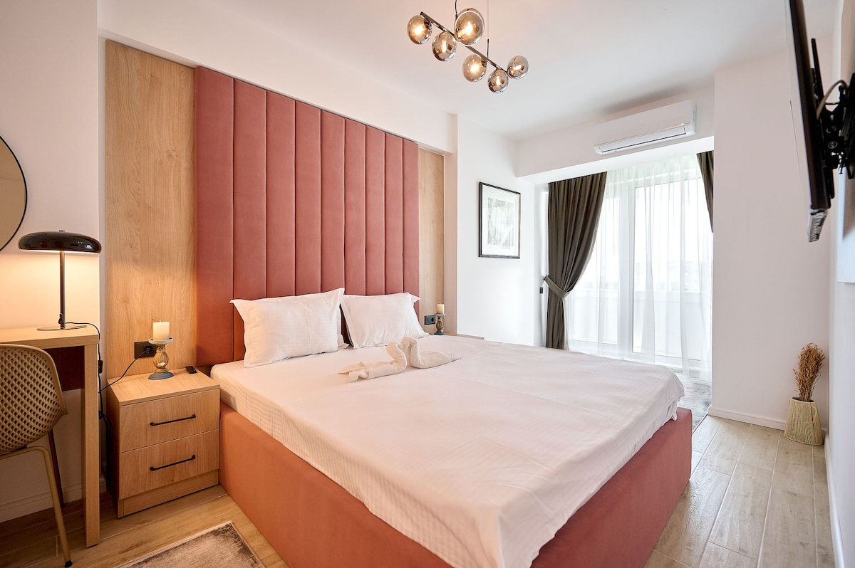 Sea la Vie Apt 240 in Infinity Beach Resort - parking — Διαμέρισμα — κατάλυμα διακοπών στο Infinity Resort & SPA, Mamaia Nord, Κωνστάντζα, Ρουμανία — φωτογραφία 8 του καταλύματος | Aqua Vista Rentals
