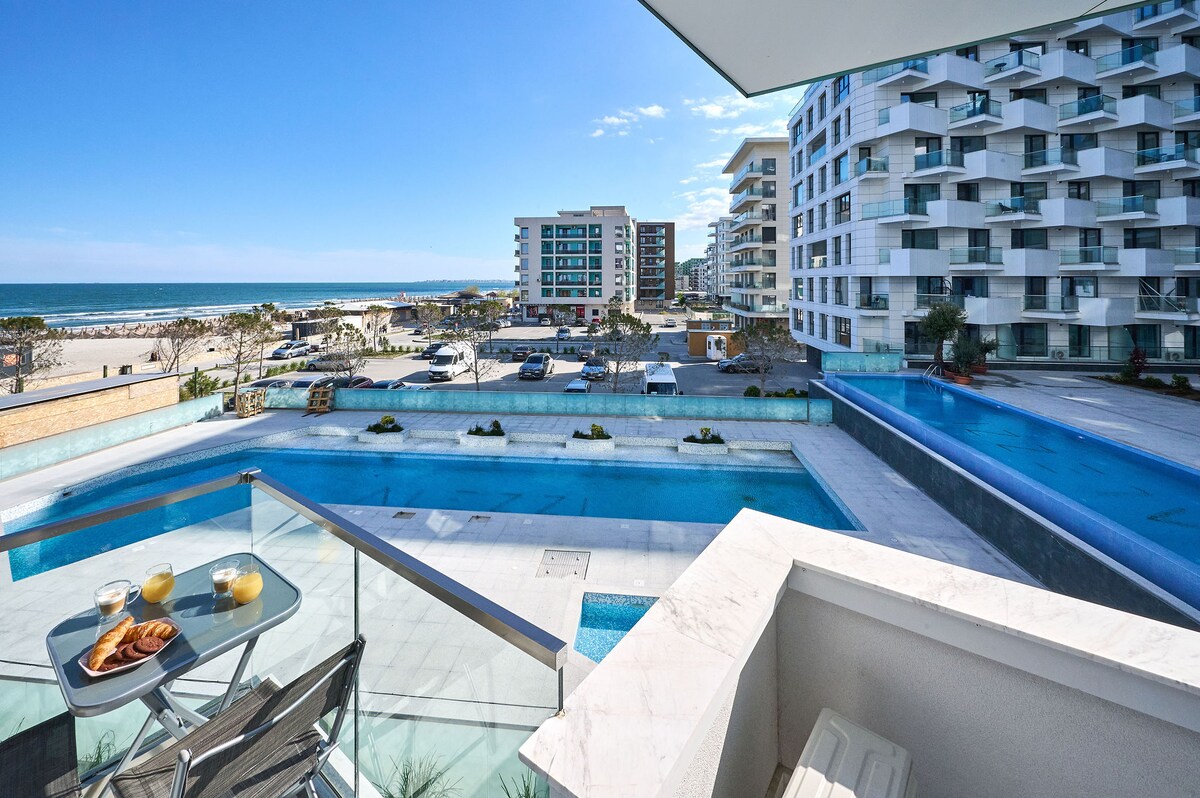 Vlezal Apartment Spa&Pool Beach Resort — Διαμέρισμα — κατάλυμα διακοπών με θέα στη θάλασσα στο Infinity Resort & SPA, Mamaia Nord, Κωνστάντζα, Ρουμανία — φωτογραφία 2 του καταλύματος | Aqua Vista Rentals
