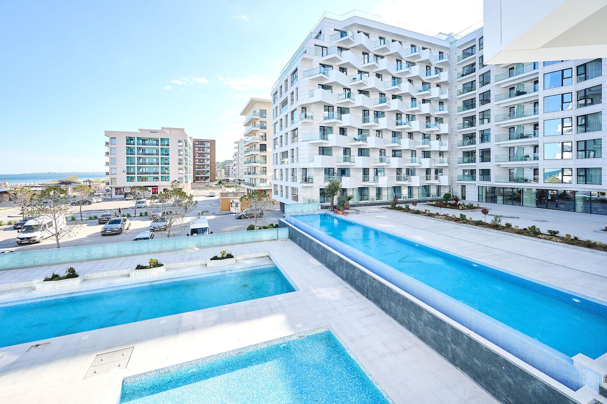 Vlezal Apartment Spa&Pool Beach Resort — Διαμέρισμα — κατάλυμα διακοπών με θέα στη θάλασσα στο Infinity Resort & SPA, Mamaia Nord, Κωνστάντζα, Ρουμανία — φωτογραφία 4 του καταλύματος | Aqua Vista Rentals