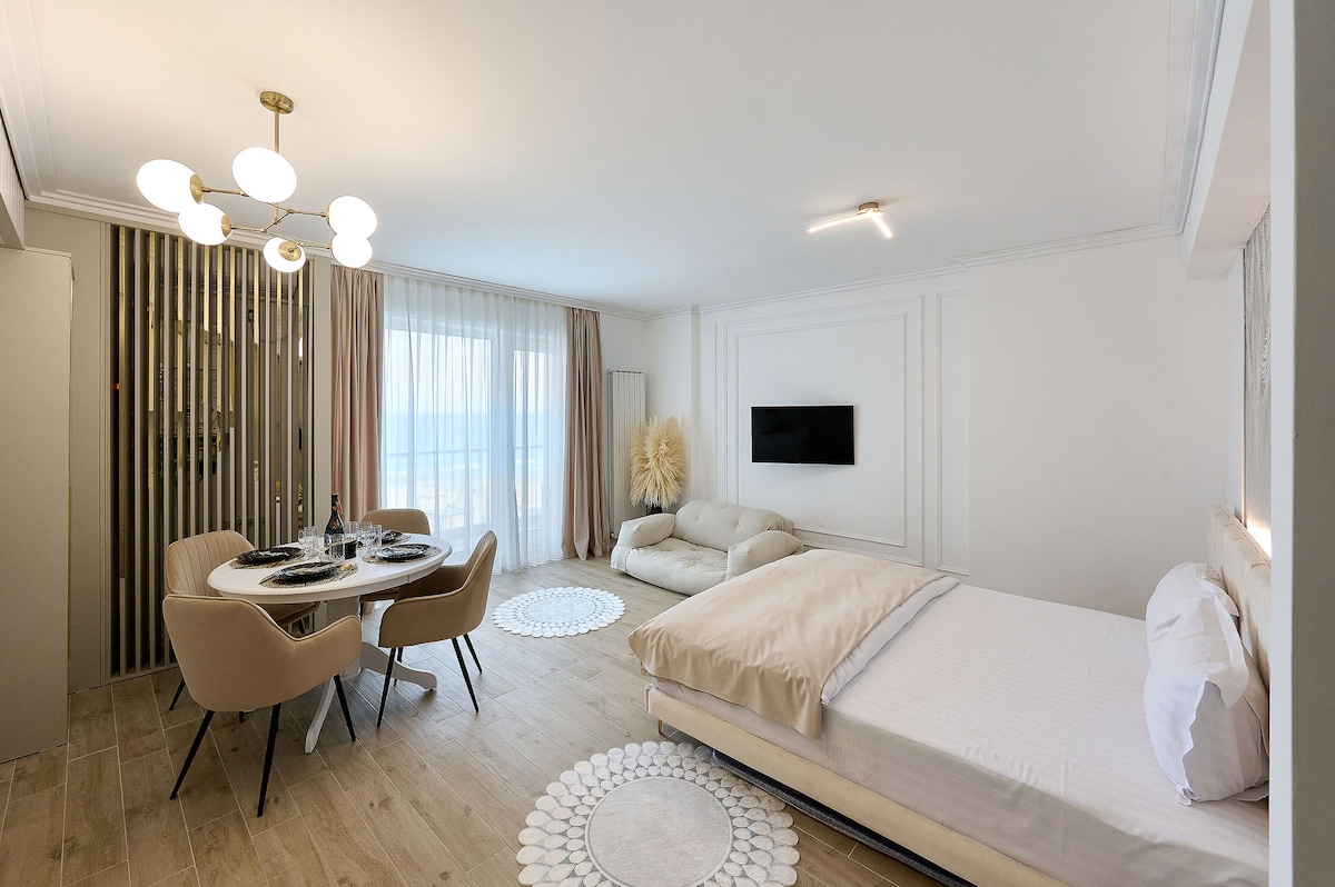 Seaview Luxury Studio in Infinity Beach Resort — Στούντιο — κατάλυμα διακοπών με θέα στη θάλασσα στο Infinity Resort & SPA, Mamaia Nord, Κωνστάντζα, Ρουμανία — φωτογραφία 5 του καταλύματος | Aqua Vista Rentals