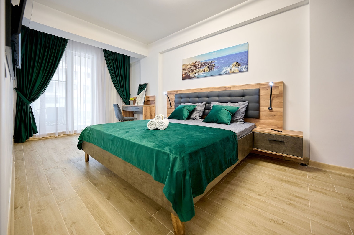 Star Apartment in Infinity Beach Resort - parking — Διαμέρισμα — κατάλυμα διακοπών στο Infinity Resort & SPA, Mamaia Nord, Κωνστάντζα, Ρουμανία — φωτογραφία 3 του καταλύματος | Aqua Vista Rentals