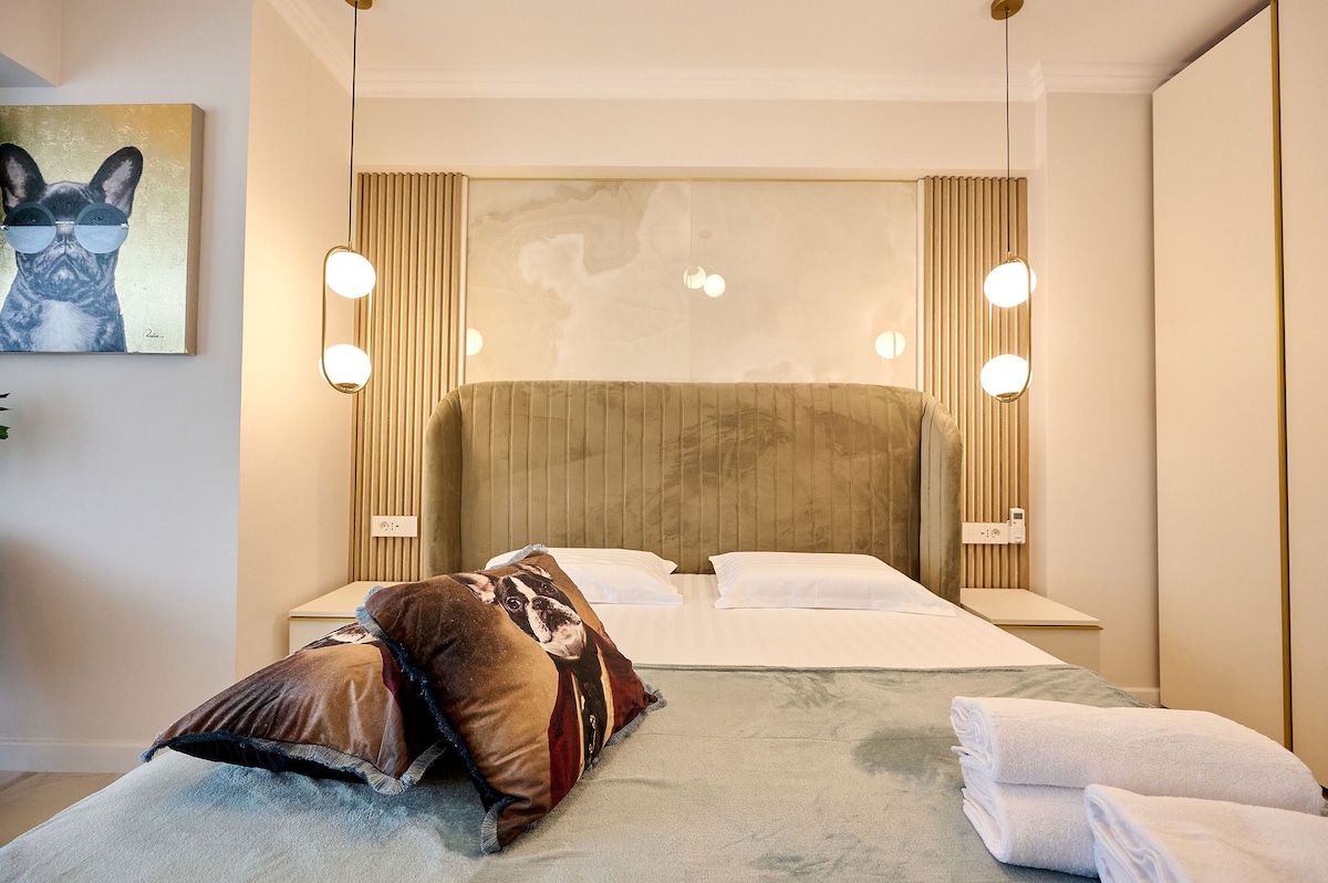 Wave n’ Sea Apartment in Infinity Beach Resort - parking — Διαμέρισμα — κατάλυμα διακοπών με θέα στη θάλασσα στο Infinity Resort & SPA, Mamaia Nord, Κωνστάντζα, Ρουμανία — φωτογραφία 5 του καταλύματος | Aqua Vista Rentals